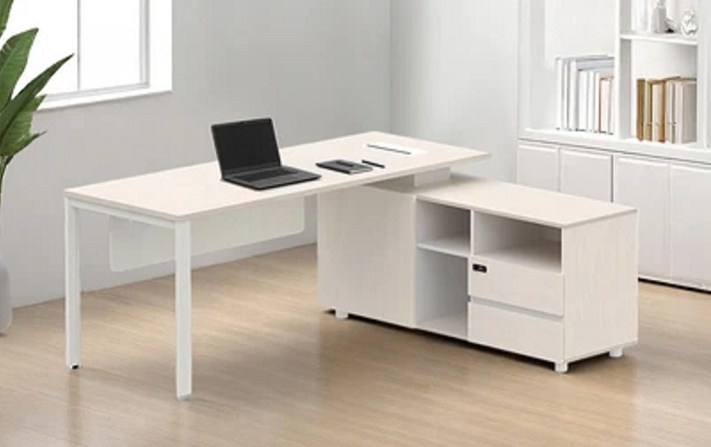 Pilihan Meja Direktur Modern yang Estetik dan Berkualitas 3